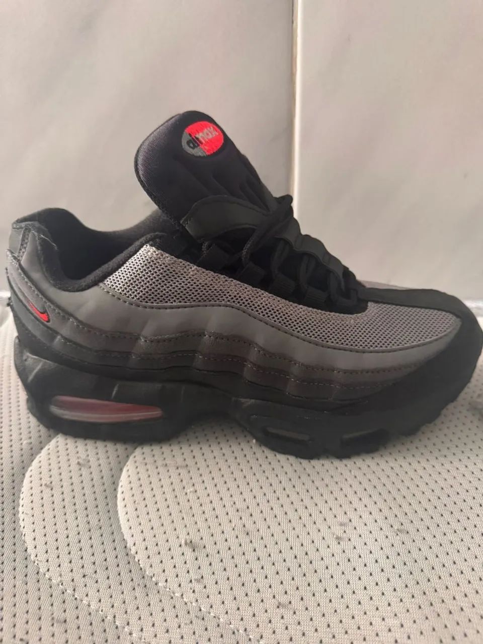 Tênis Air Max 95 novo 