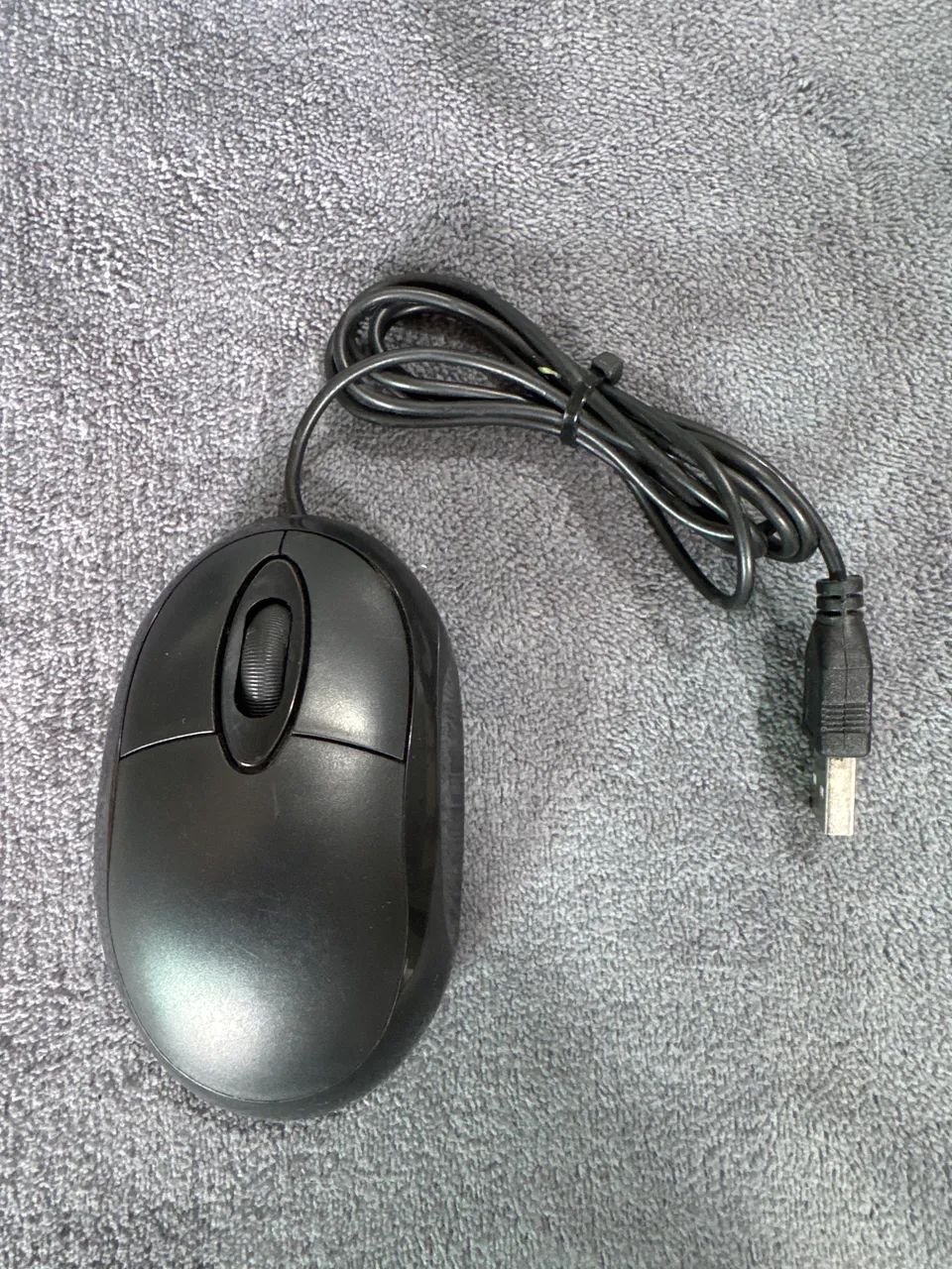 Mouse Óptico com Fio Ergonômico