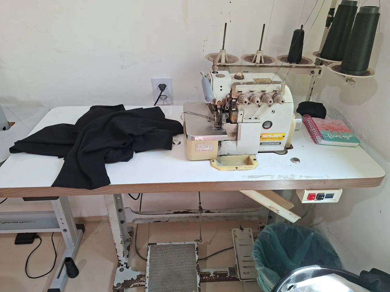 Máquina interlock  - Foto 4