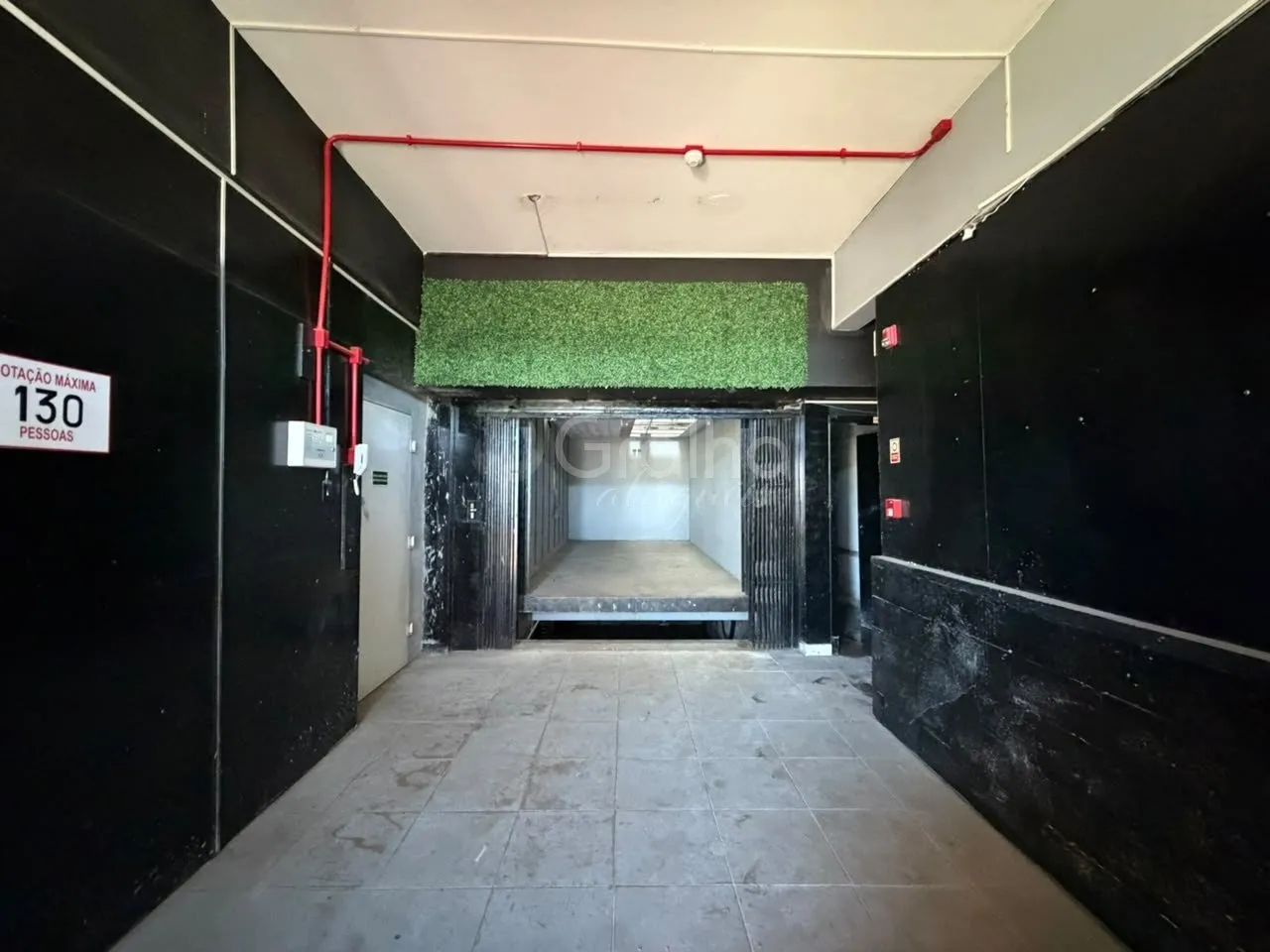 Sala com 300mts² com vista para o mar - Foto 3