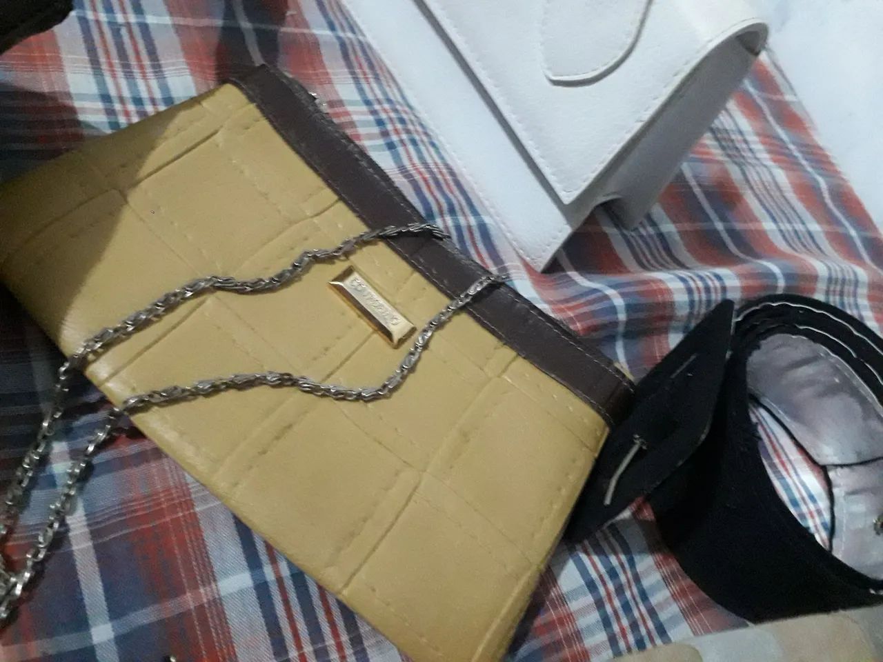 Bolsas e cintos. Lote - Foto 5