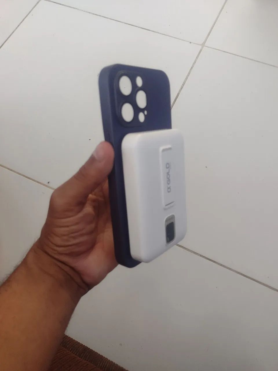 Carregador Power bank e case iPhone 14 pro  - Foto 5
