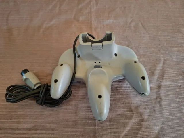 Controle original nintendo 64 no estado para arrumar - Foto 2