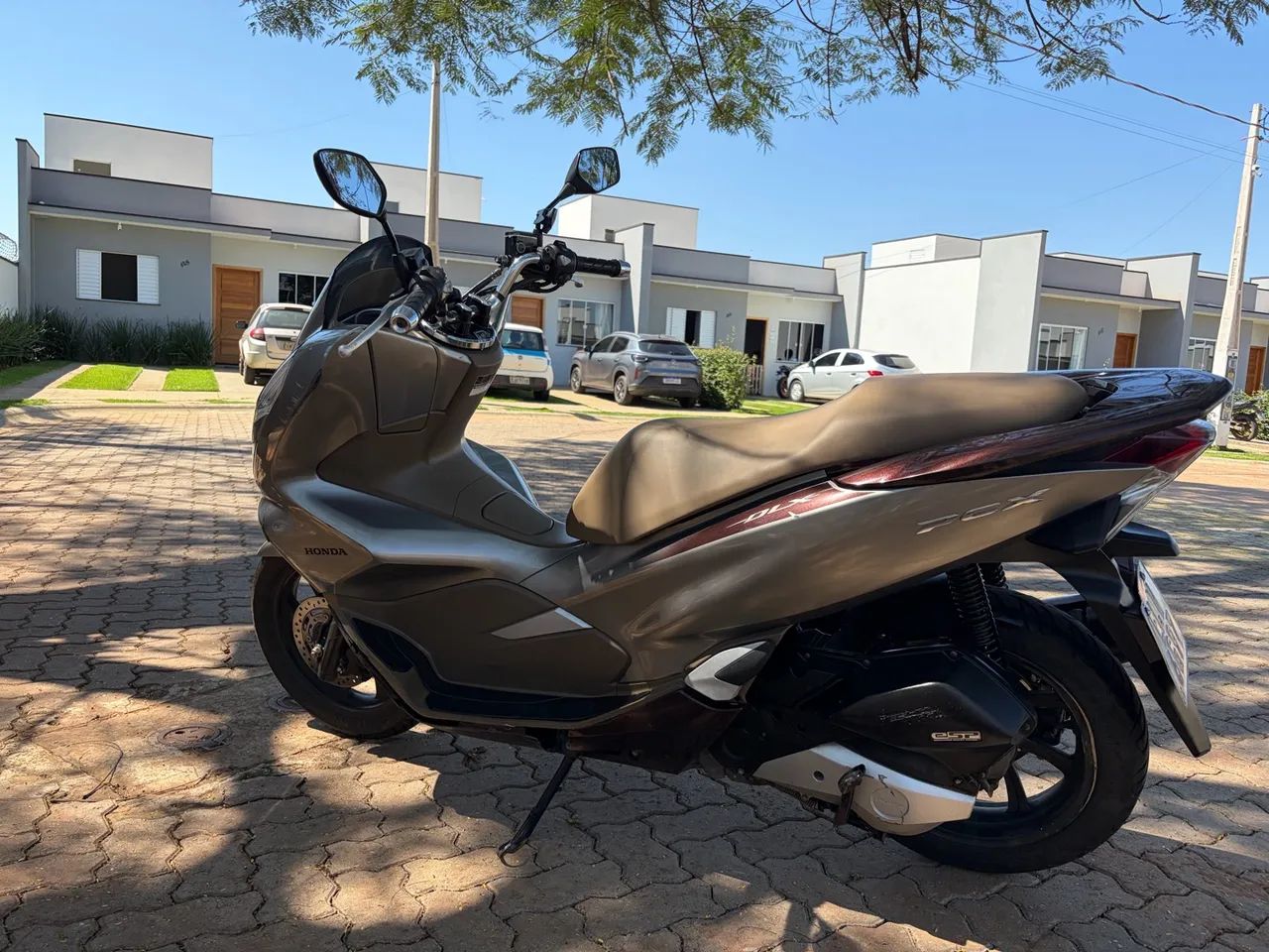 PCX DLX 160 - 2023