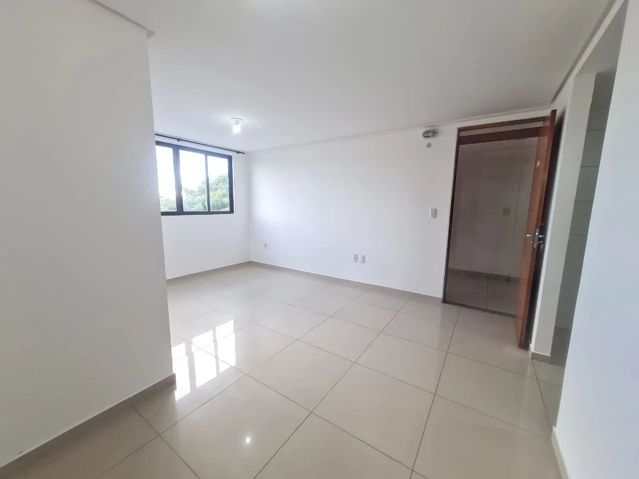 Apartamento nos Bancários: 02 Quartos - Foto 3