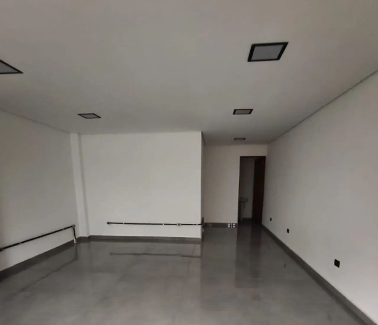 Loja na Rua Arnoldo Baldoino Welter, 60  47 m² - Foto 4