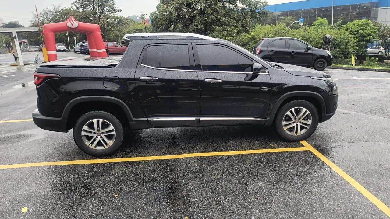 Fiat Toro Volcano 2.0 16V 4x4 TB Diesel Aut., foto 3 de 16
