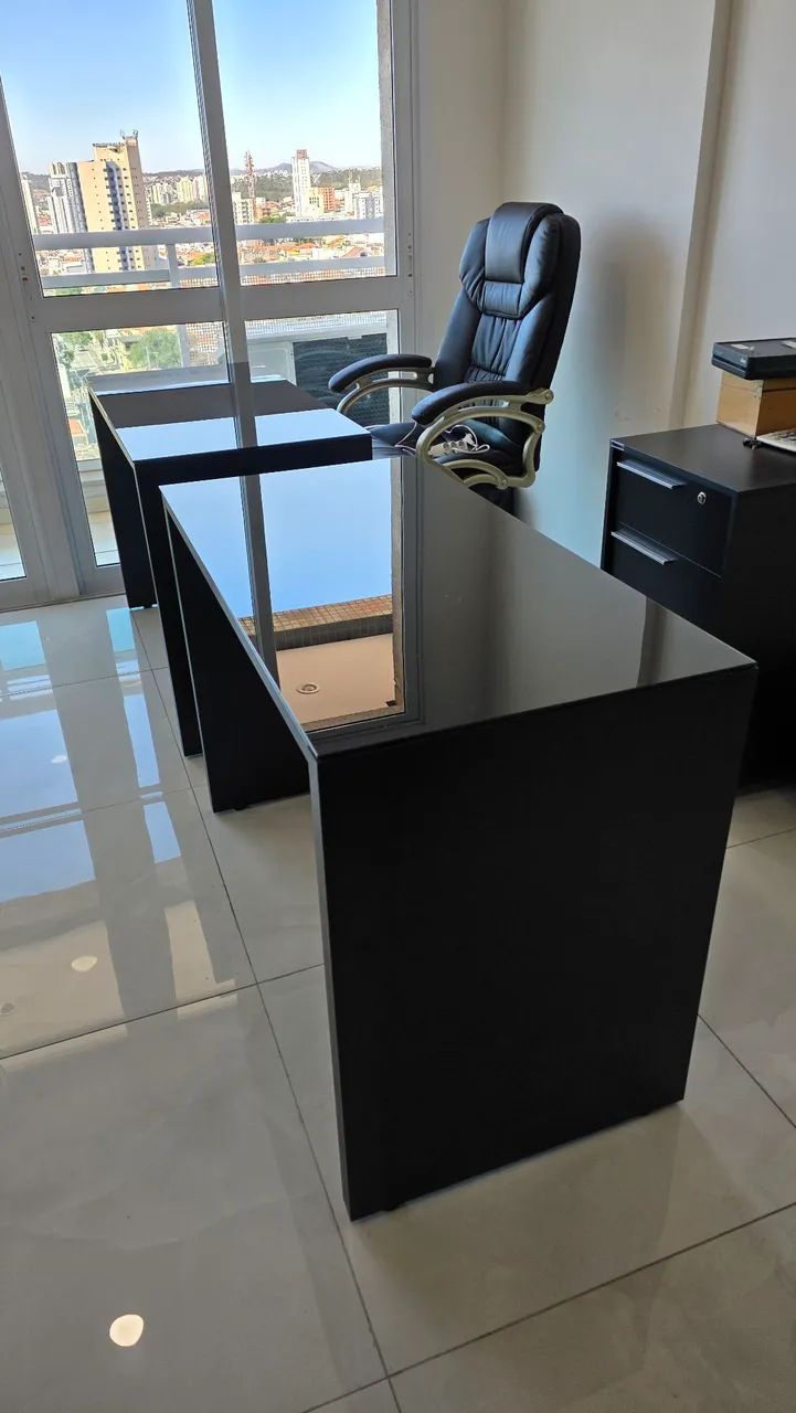 Mesa para Escritório com Tampo de Vidro - Foto 4