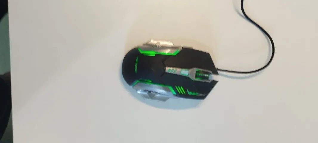 Mouse gamer com fio da Multilaser e com led dpi até 10000