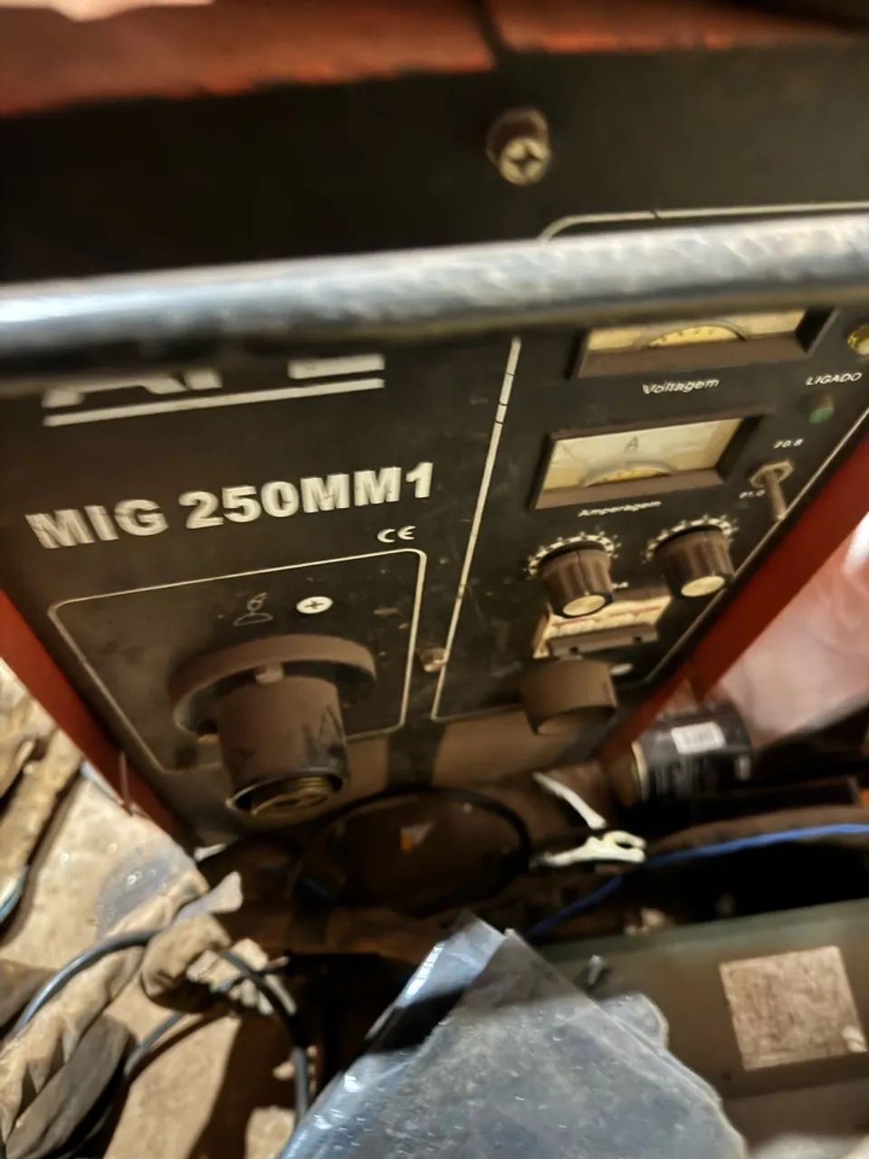 Máquina de solda Mig 250 - Foto 2