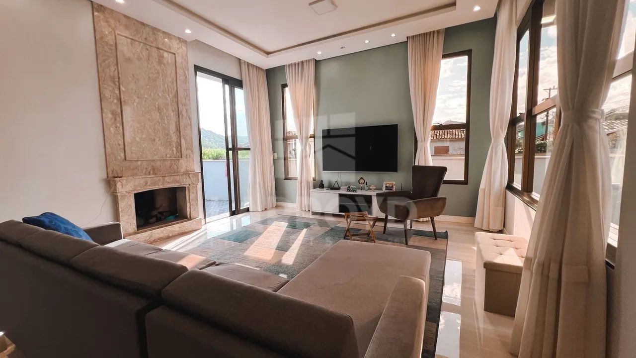 Casa mobiliada à venda com edícula e lareira - Foto 2