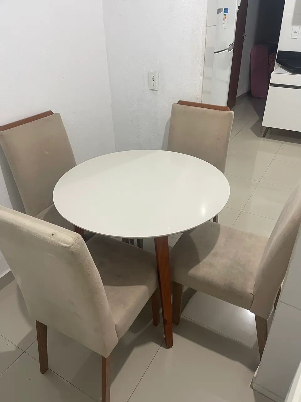 Mesa 4 cadeiras - Foto 2