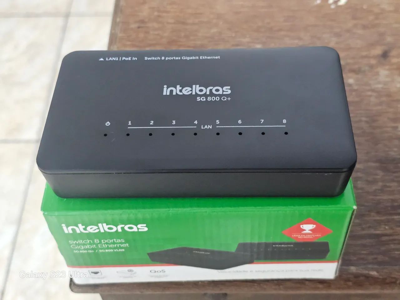Switch com 8 Portas Gigabit Ethernet - Foto 2