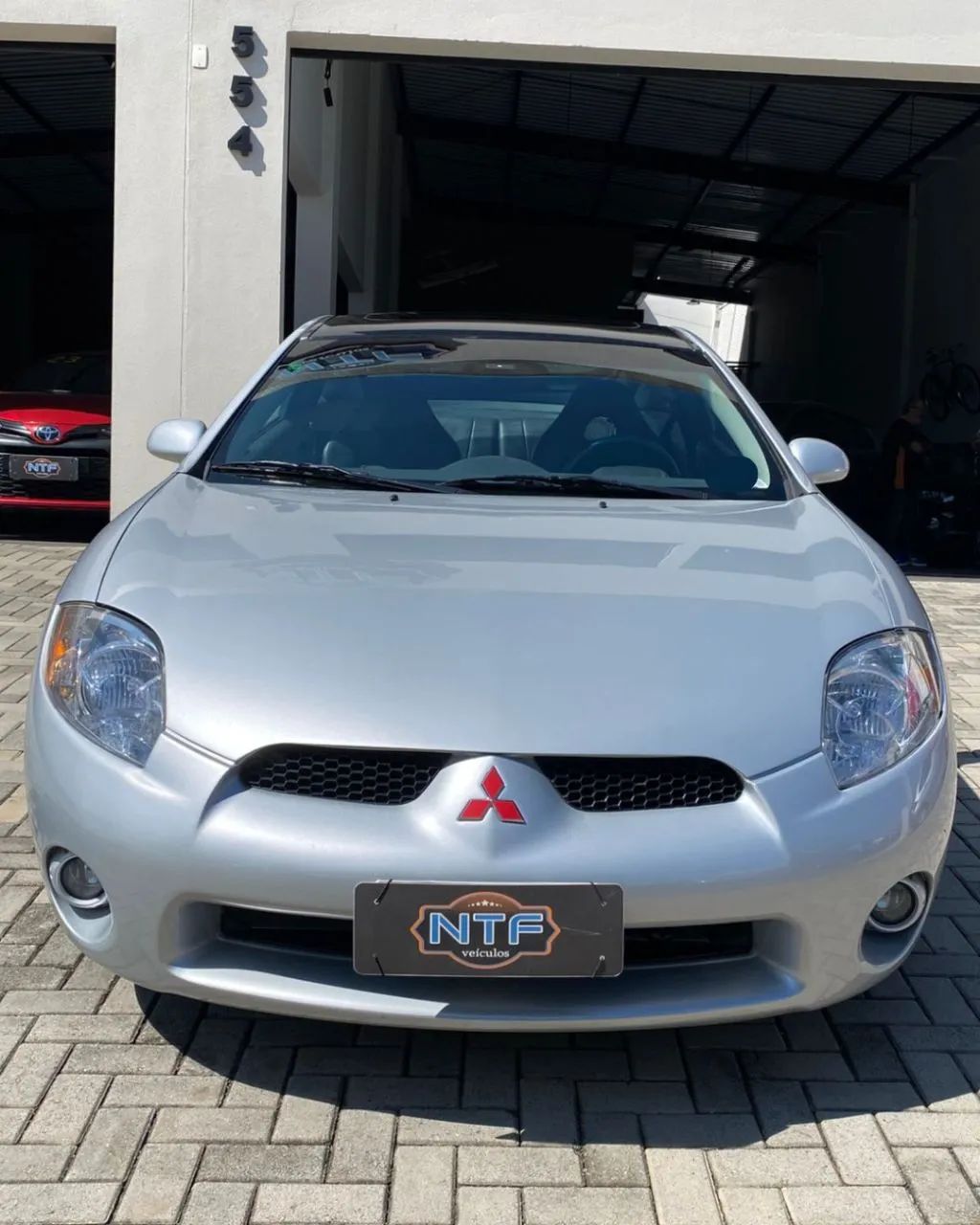Mitsubishi Eclipse GT 3.8 V6 267cv 2008 - Foto 2