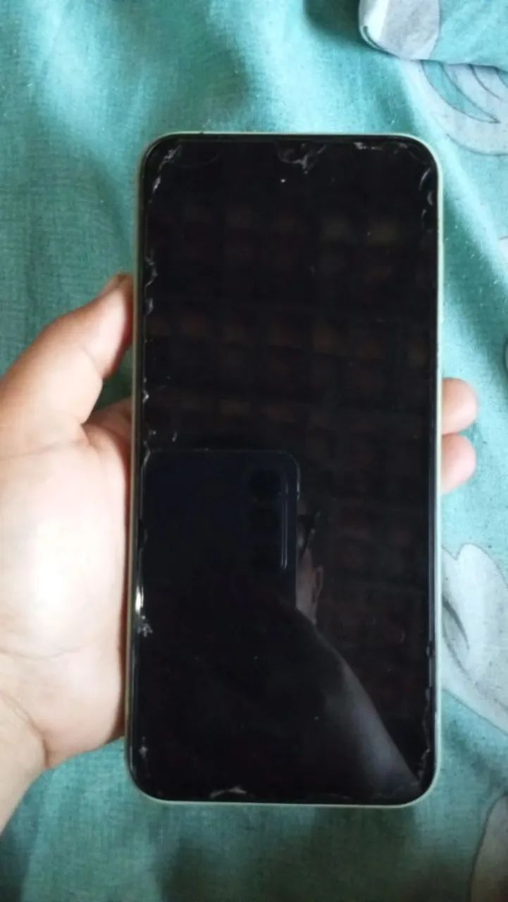 Vendo Galaxy A14 5G o trinco é na película  - Foto 2