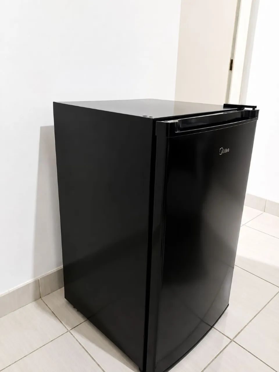 Frigobar Midea 124L - Foto 2