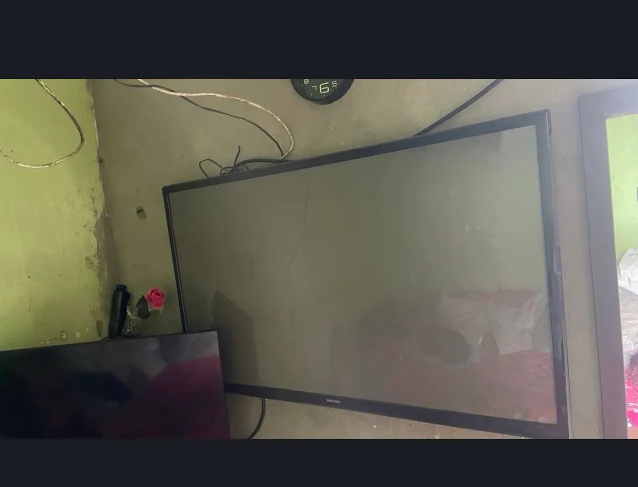 Vendo tv ? 50 polegadas com defeito  - Foto 3