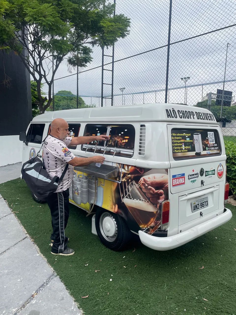 Volkswagen Kombi Standard/ Luxo/ Serie Prata 2005