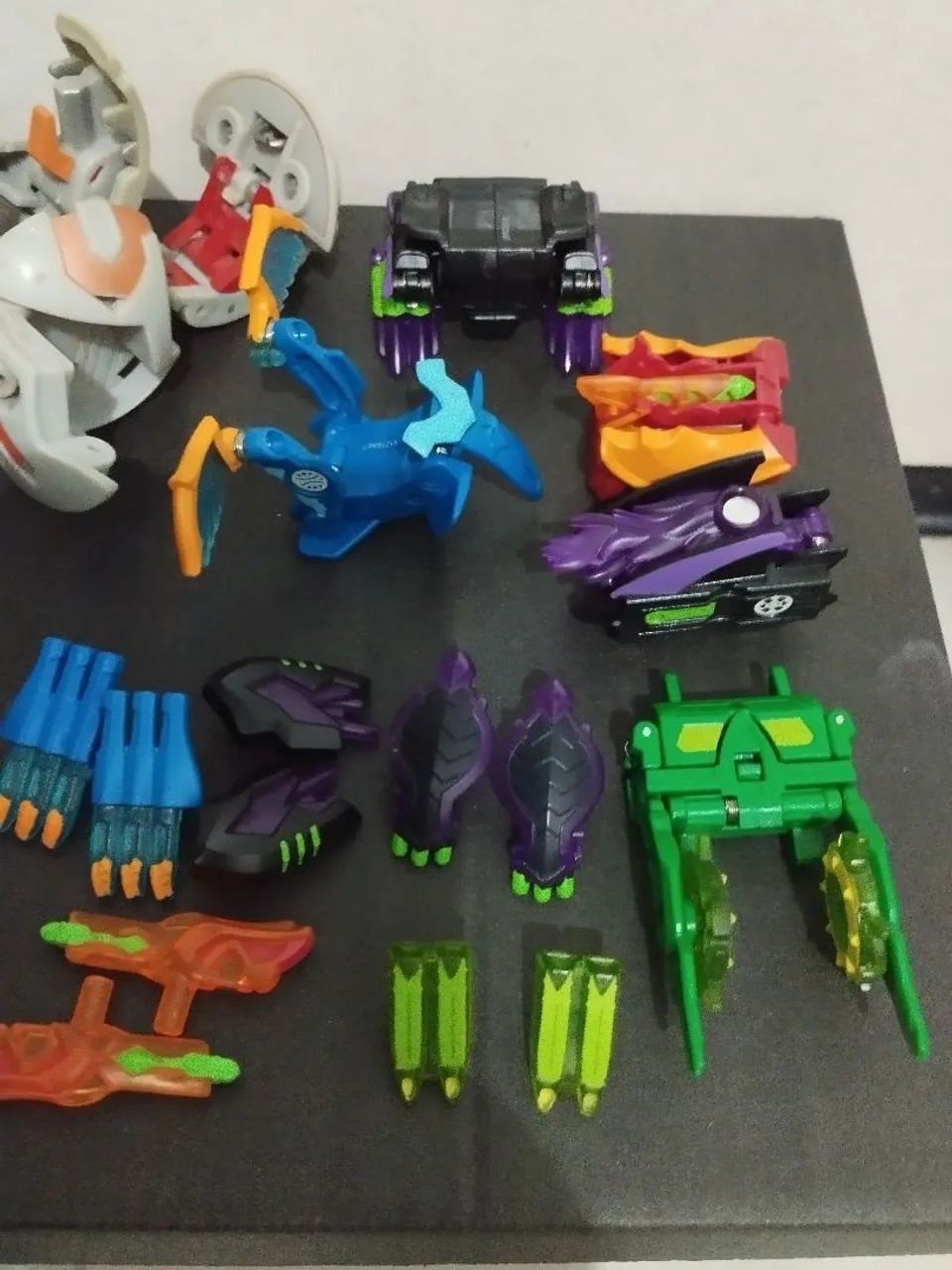 Bakugan lote com 11 mais varios acessório - Foto 2