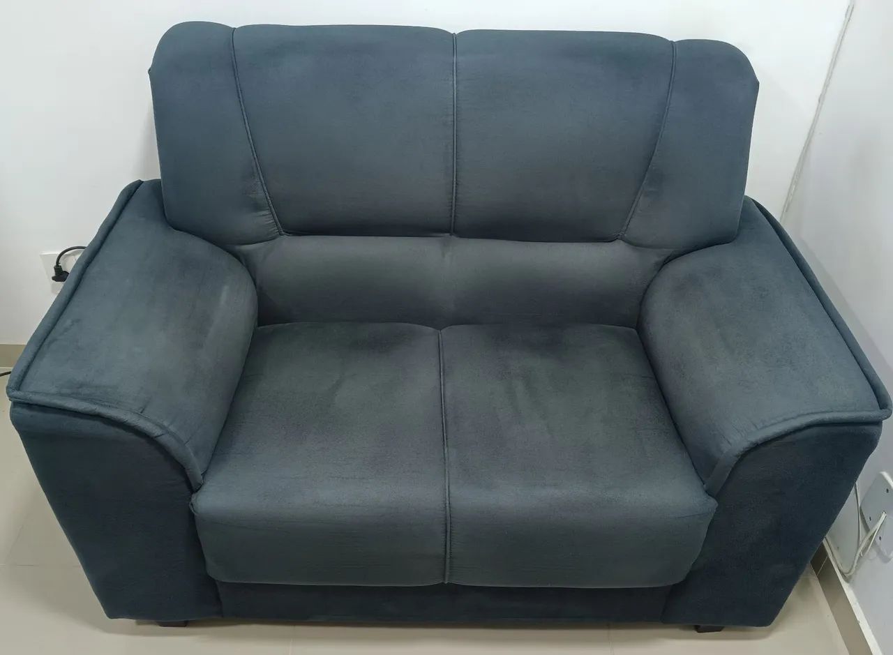 Sofá, 2 lugares, super conservado. - Foto 3