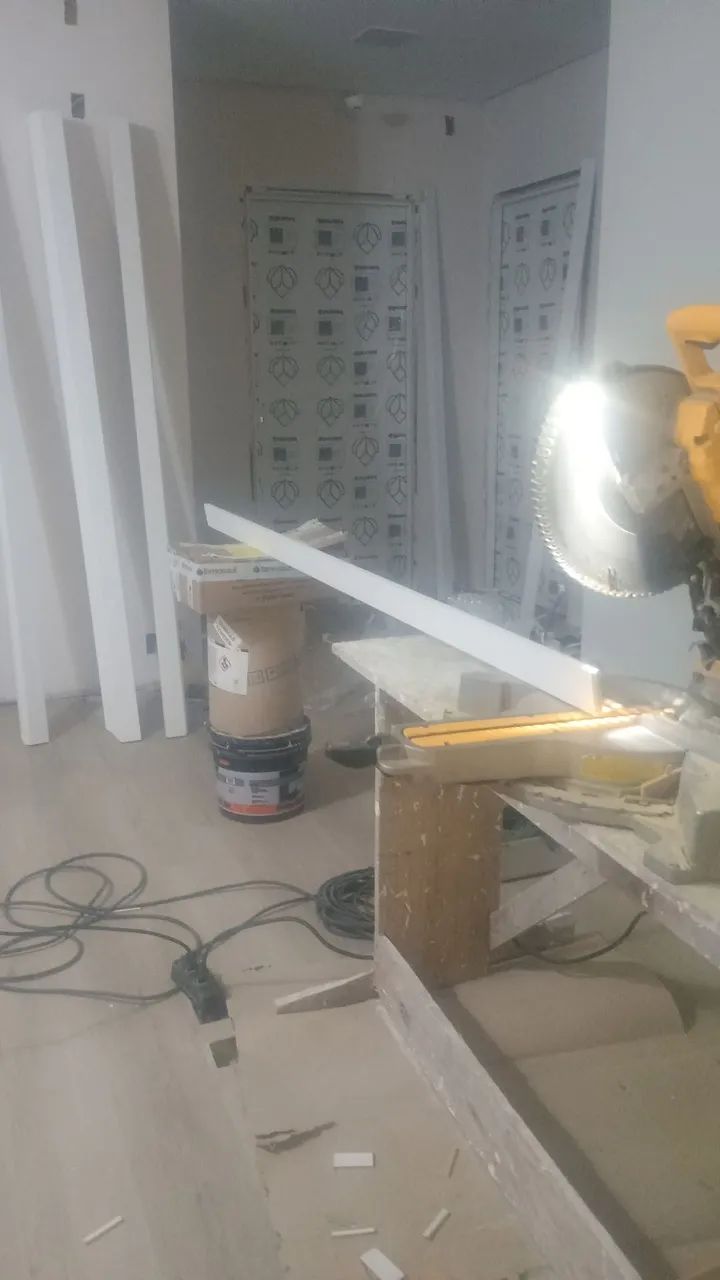 Instalador de portas e rodapés. - Foto 2