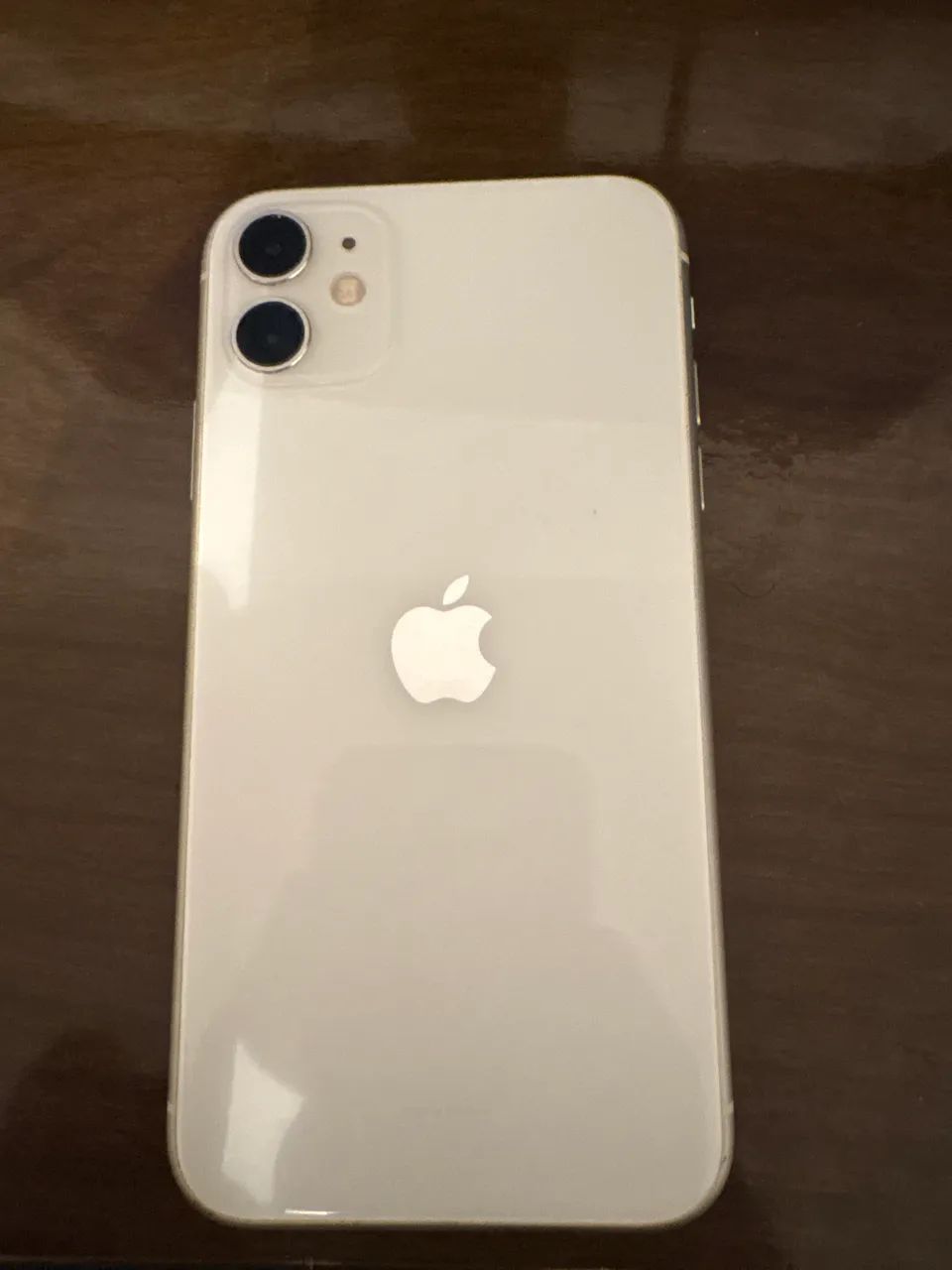 IPHONE 11 64 GB Branco - Foto 2