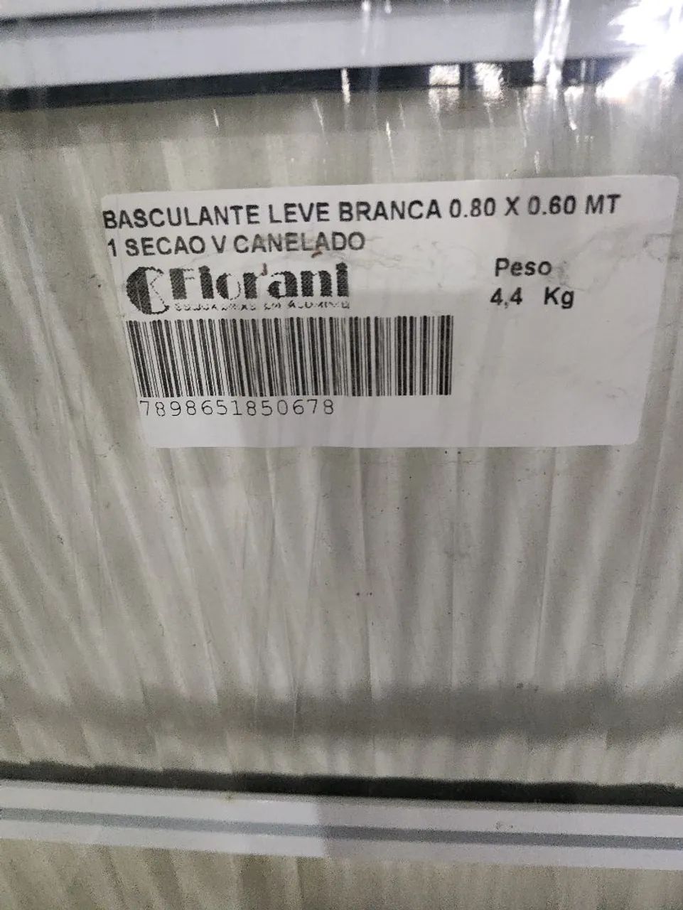 Jánela de alumínio 