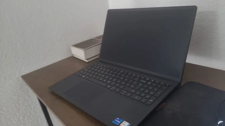 Notebook DELL Inspiron 15 3520 Intel Core i7 - Foto 2