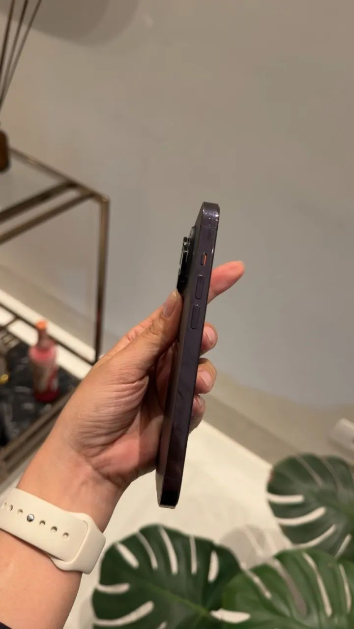 iPhone 14 Pro 256GB - Deep Purple (Roxo) - Foto 2