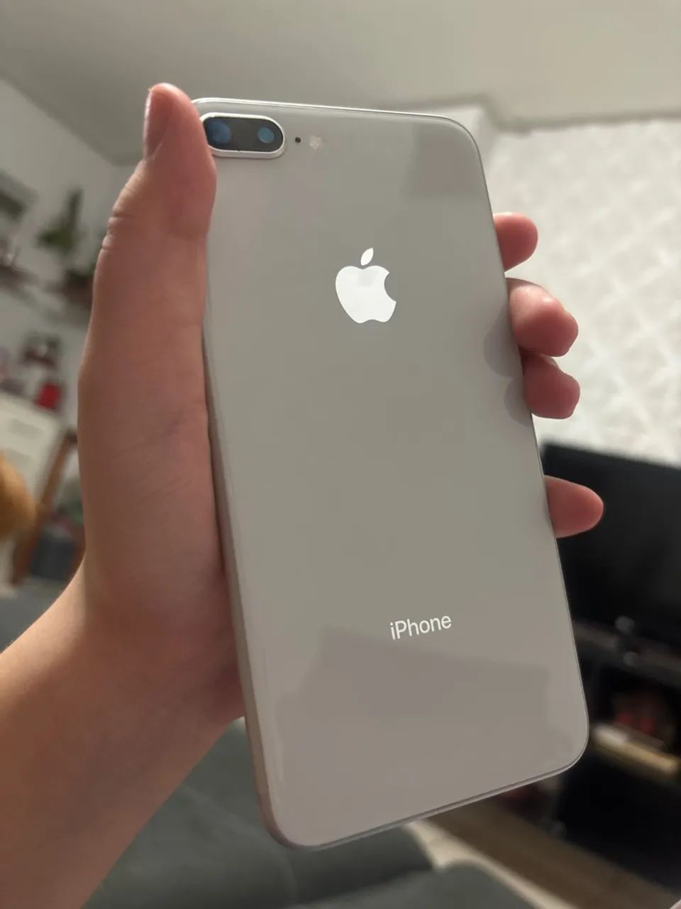 IPHONE 8 PLUS  - Foto 4