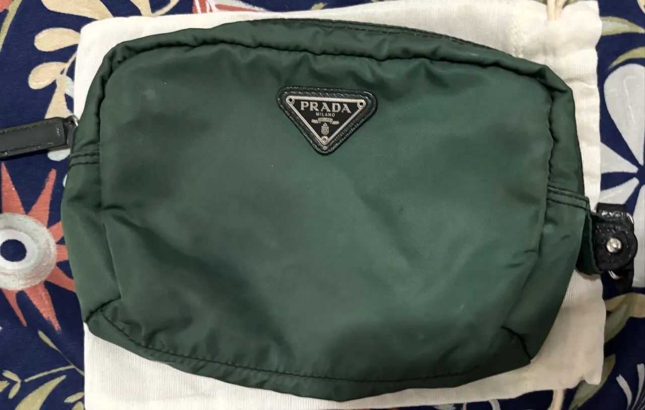 Bolsa Pochete Necessaire Prada