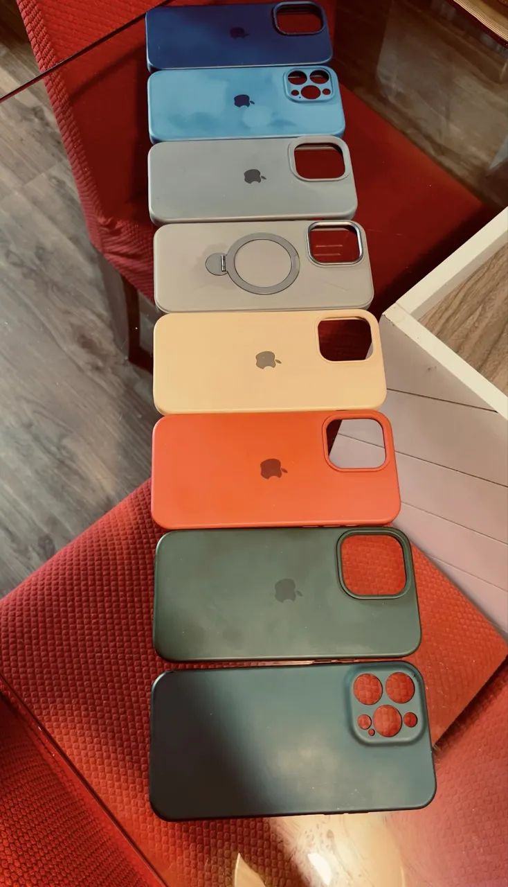 Vendo 8 capas do iPhone 14 Pro Max 