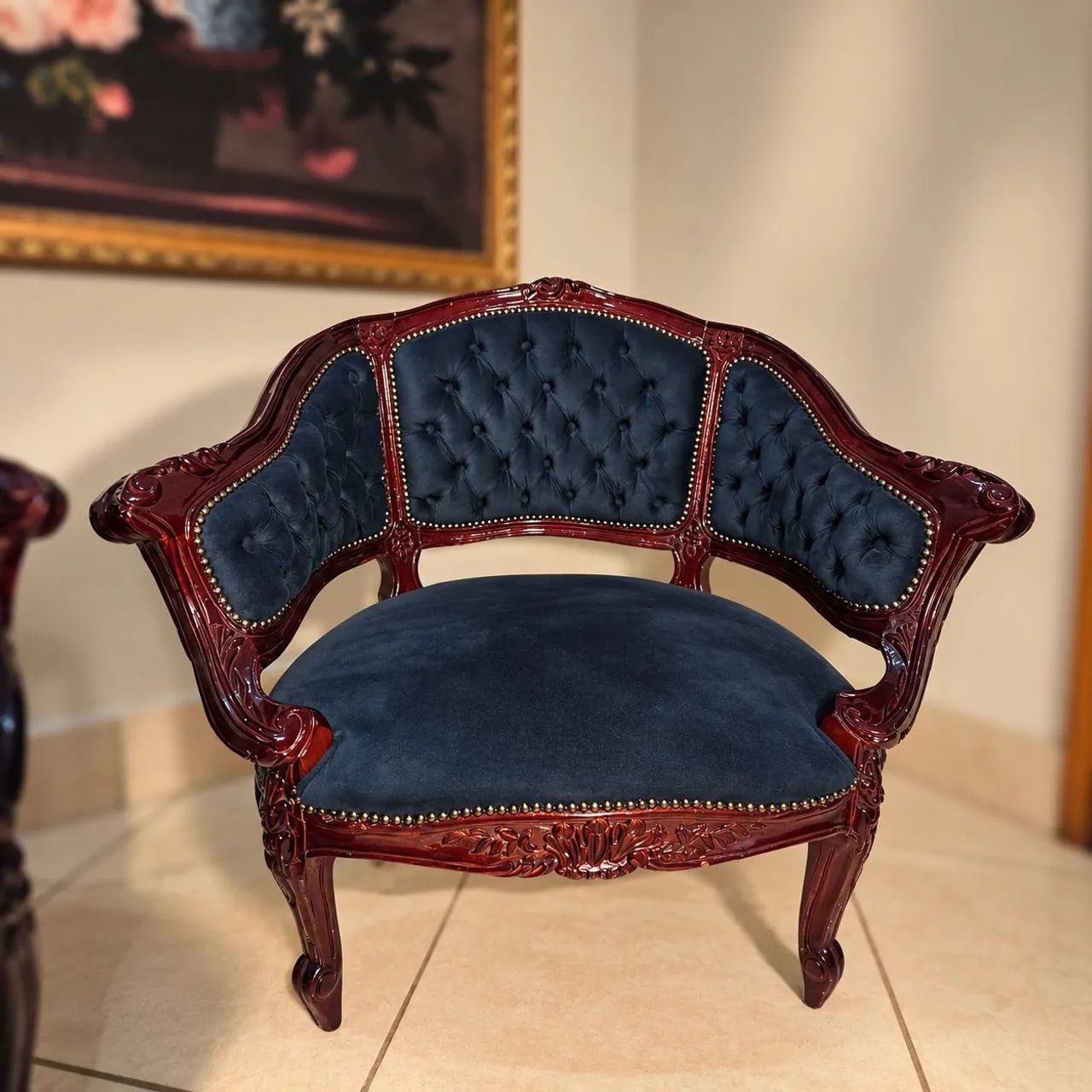 Conjunto Estilo Vitoriano em Mogno ? Sofá + 2 Poltronas Luis XV - Foto 5