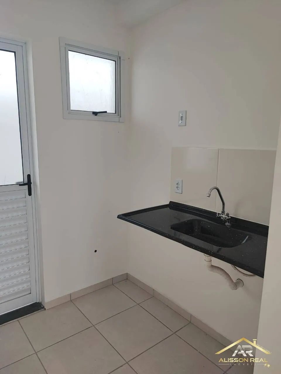 Casa de Condomínio com 62m², 2 Quartos, 1 Banheiro e Quintal em Cotia | SP. - Foto 3