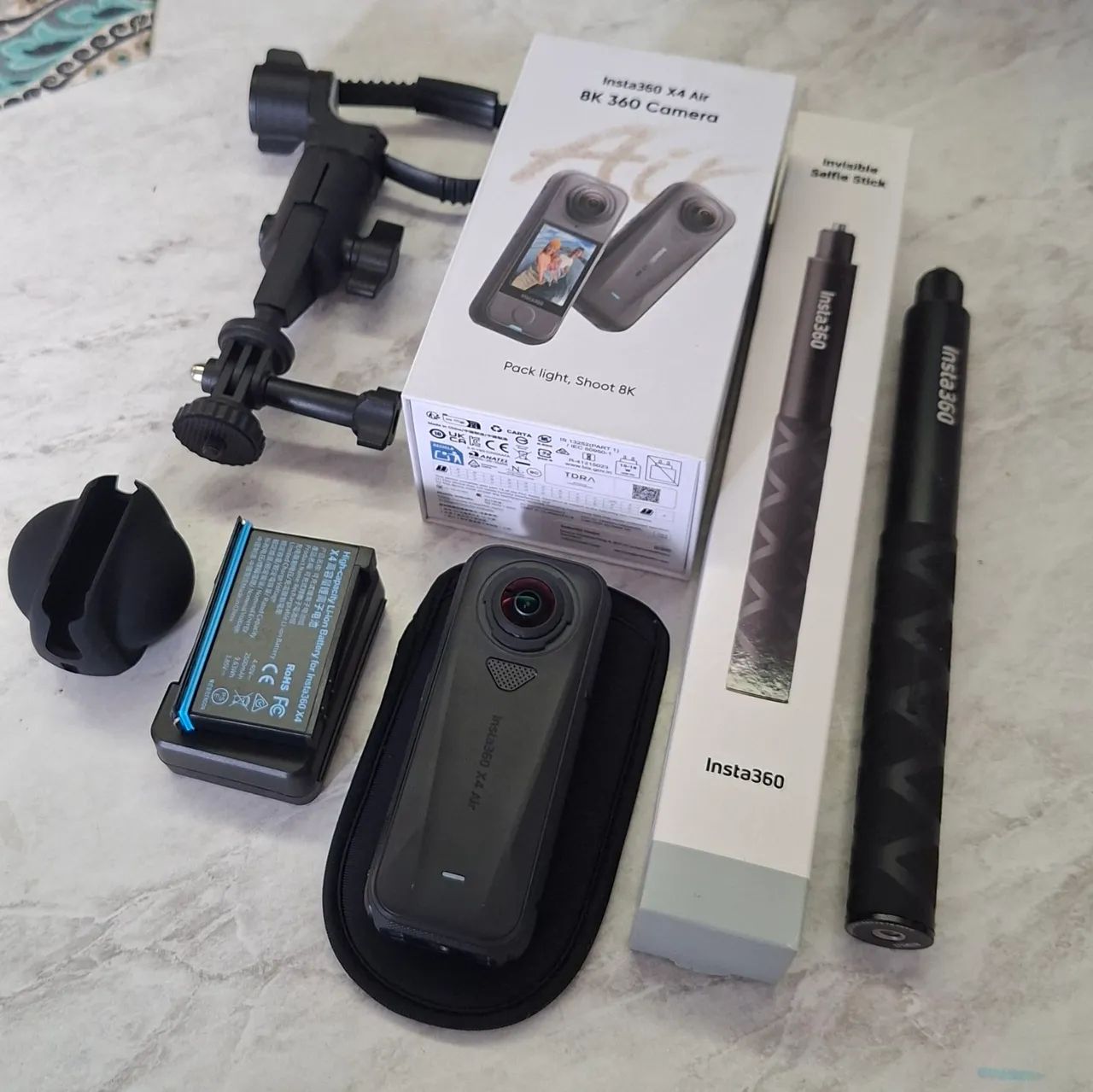 Camera Insta 360 x4 Air Bundle + Acessorios e Bateria Extra - Foto 2