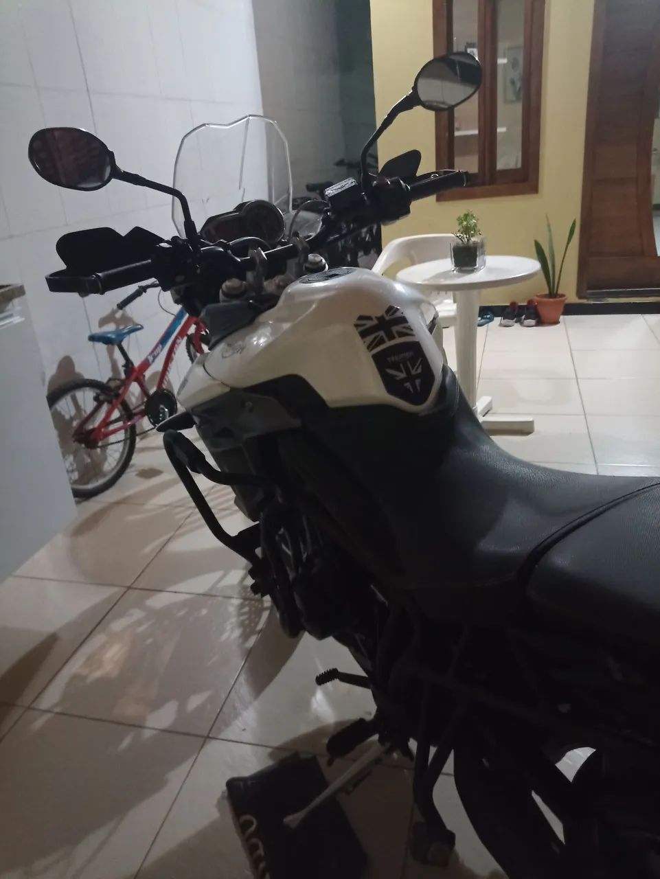 Vendo Triumph Tiger XR 800