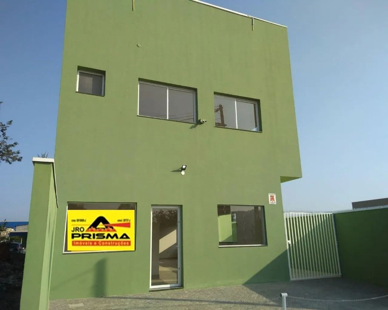 SALÃO COMERCIAL