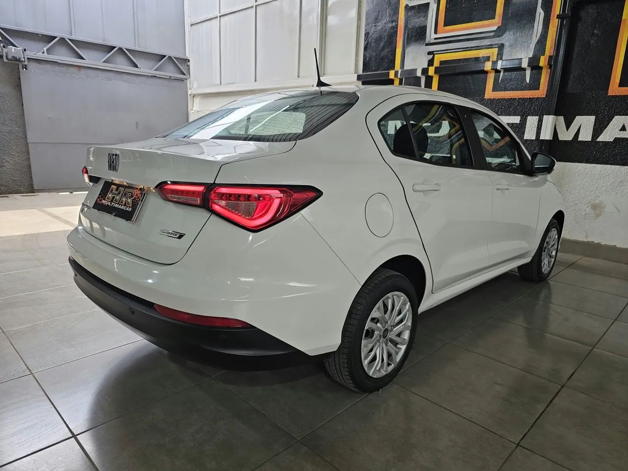 Fiat Cronos Drive 1.3 8V Flex 2021 - Foto 3