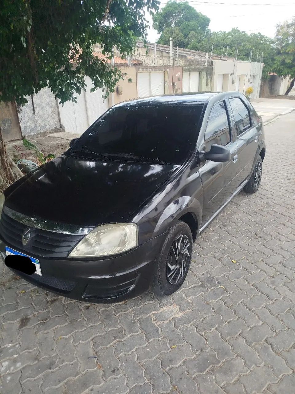 Renault Logan AUTHENTIQUE HI-FLEX 1.0 16V 4P 2011