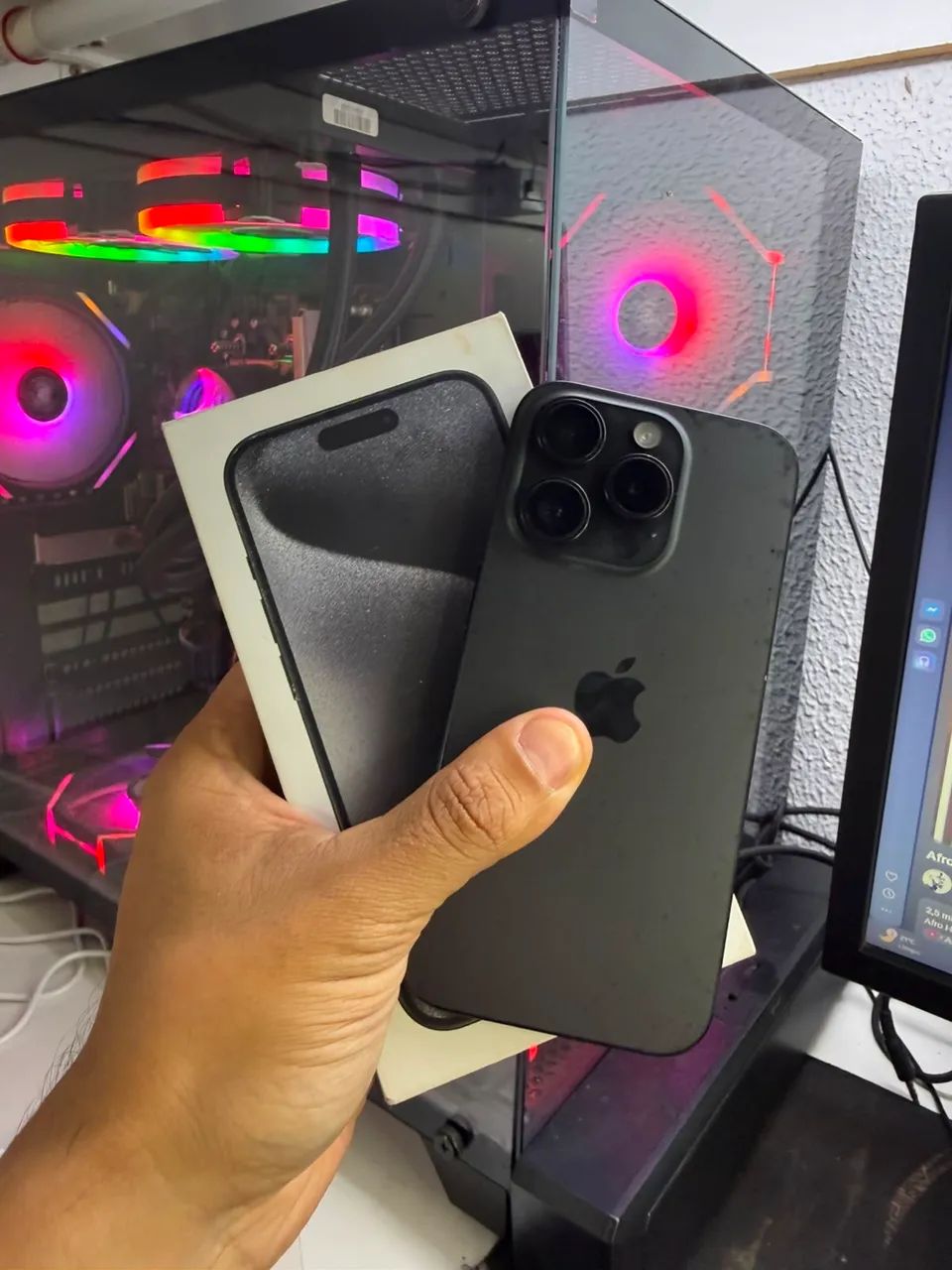 IPHONE 15 PRO-256gb