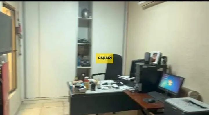 Salão Comercial para Aluguel  300 m² - Foto 5