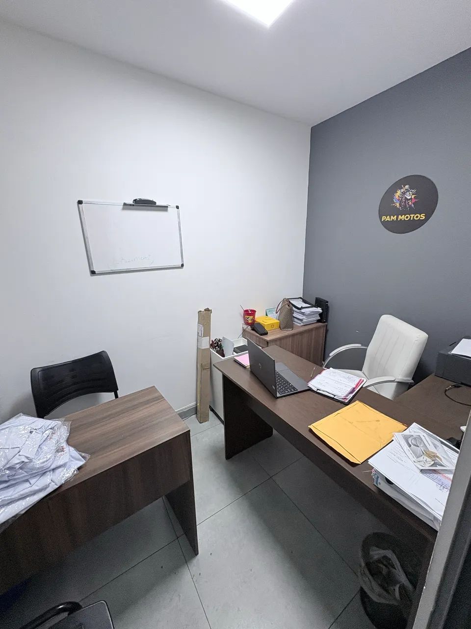 Entre e Comece a Vender: Ponto Comercial Completo no Melhor Ponto! - Foto 3