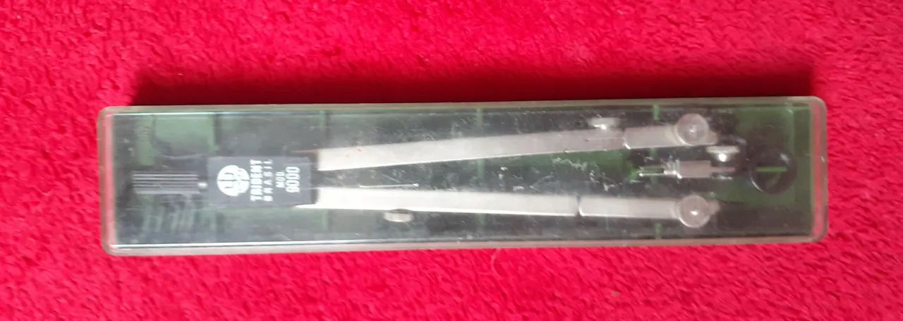 Compasso Trident 9000