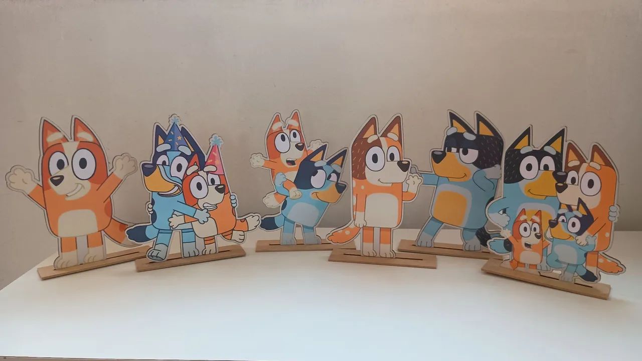 Display de mesa em MDF 
