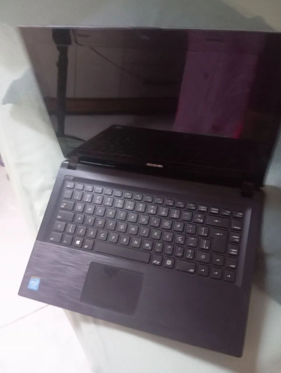 Vendo um notebook 