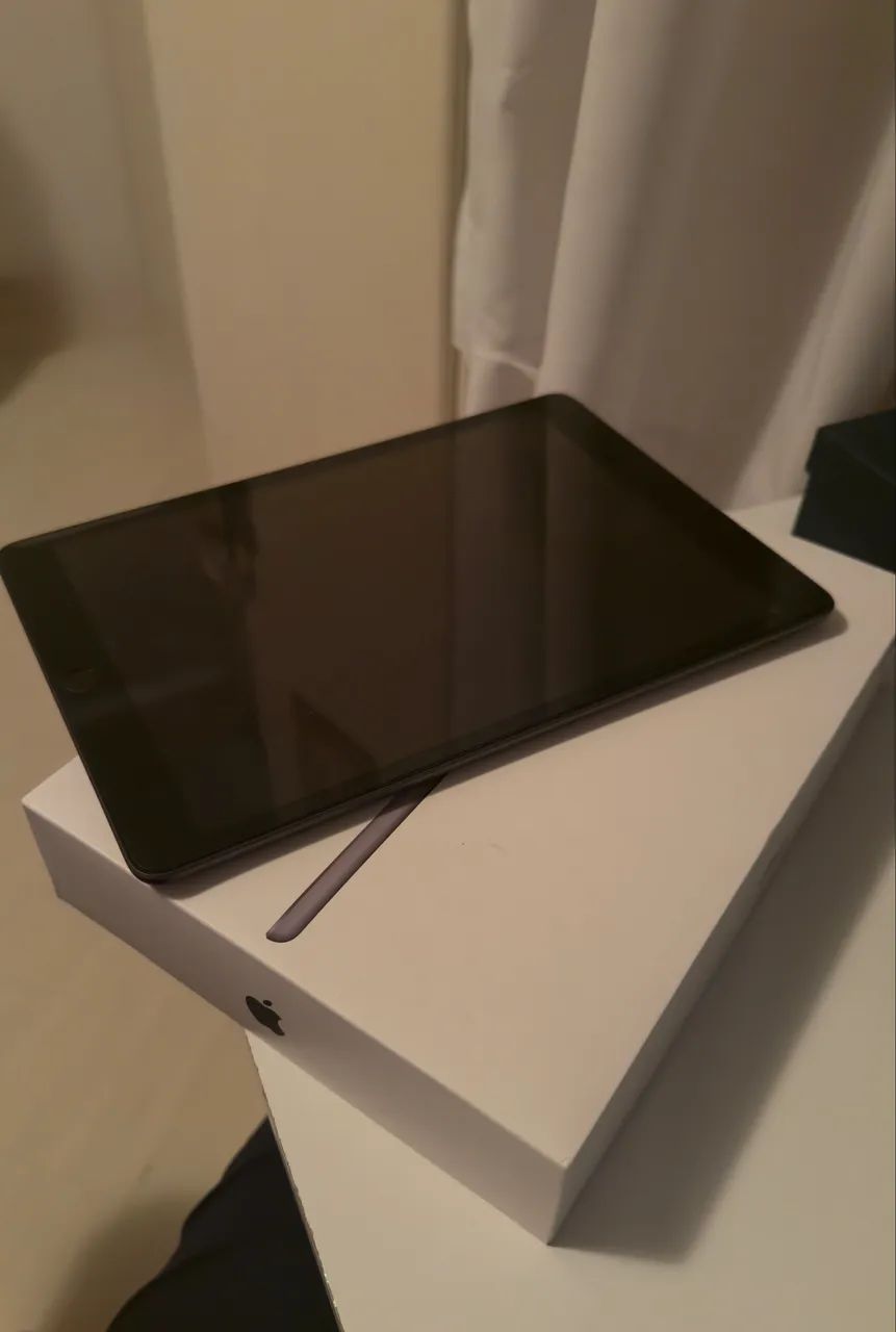 iPad 7 32GB Cinza Espacial Seminovo  - Foto 3