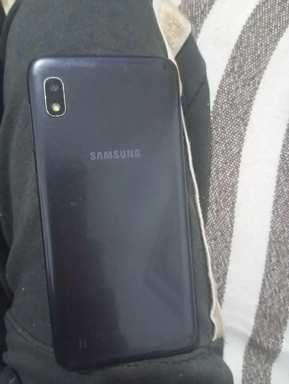 Celular A10 - Foto 2