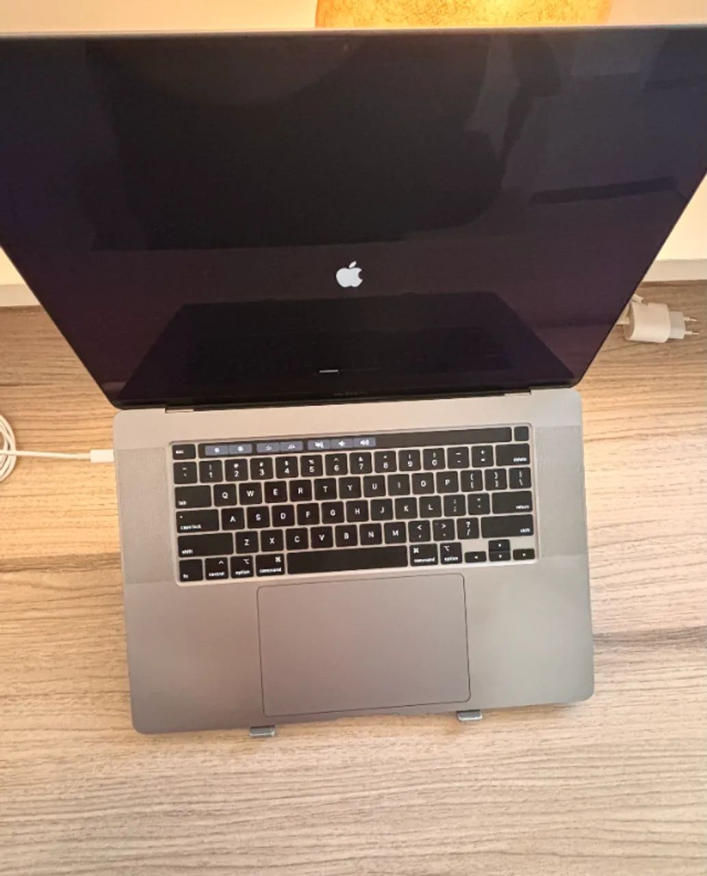MacBook Pro 15.4" 2019 i7 - Foto 4