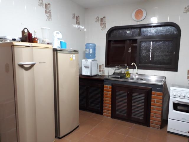 Casa para temporada a 80 metros da praia de Itaguaçu, em Santa Catarina - Foto 5