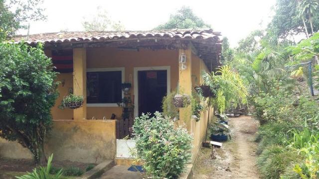 Propriedade de 4.9 hectares, em Vitória de Santo Antão-PE, com casa sede.Aceitam-se trocas